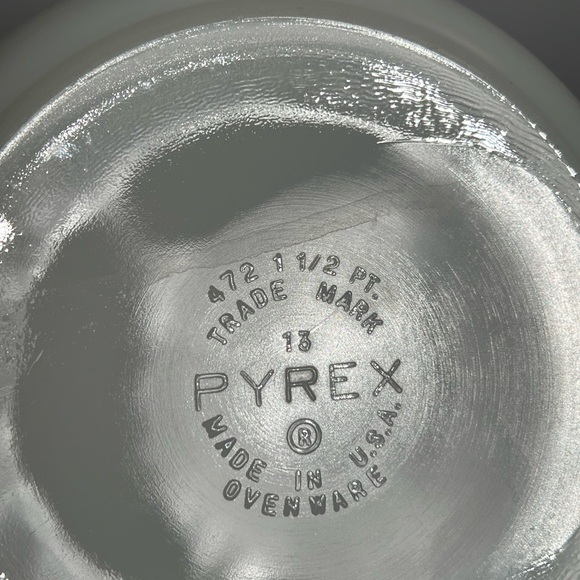 Vintage Pyrex Gooseberry Pink Cinderella Bake-Serve-Store Casserole # 472 & Lid - Picture 8 of 15